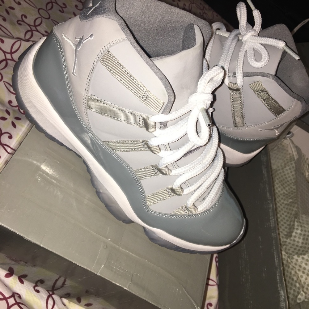 2012 retro 11 Cool Grey